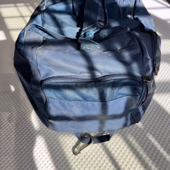 Autographed duffle bag I got on the challenge: exes 2 years ago! - Picture 3 of 4